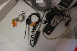 14#70710 Arredi e attrezzature da ufficio e da laboratorio