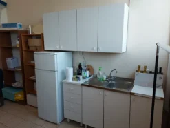 23#7914 Arredi e attrezzature da ufficio e da cucina