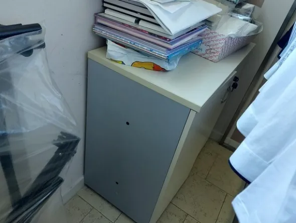 23#7914 Arredi e attrezzature da ufficio e da cucina