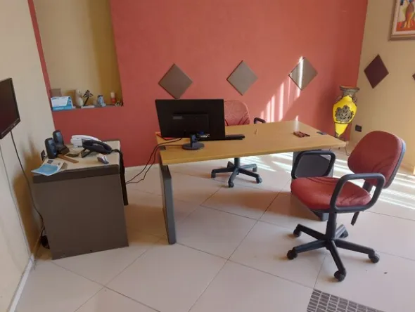 1#7900 Arredi e attrezzature da ufficio
