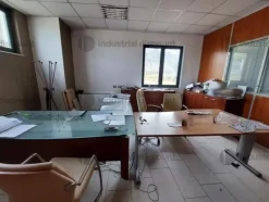 18#8924 Arredi e attrezzature elettroniche per uffici