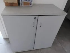 8#7899 Arredi e attrezzature elettroniche ufficio