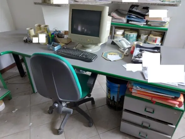 1#7822 Arredi e attrezzature elettroniche da ufficio