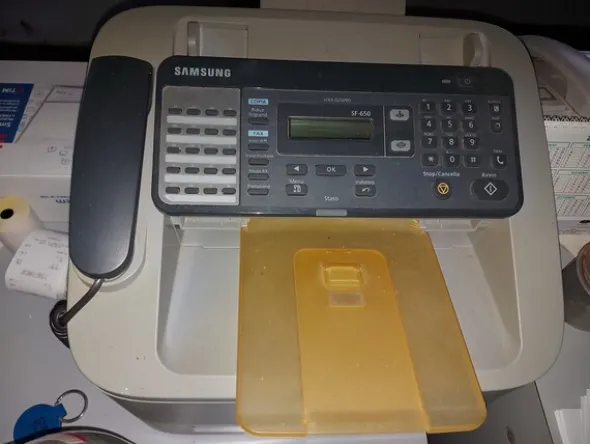 1#7822 Arredi e attrezzature elettroniche da ufficio