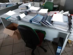 1#7822 Arredi e attrezzature elettroniche da ufficio