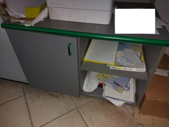 1#7822 Arredi e attrezzature elettroniche da ufficio