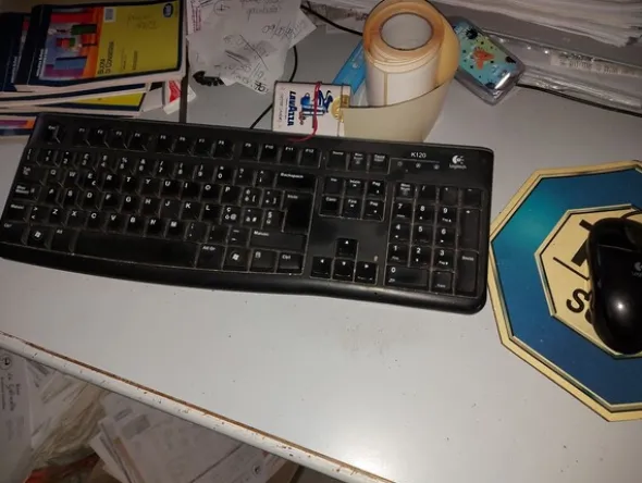 1#7822 Arredi e attrezzature elettroniche da ufficio