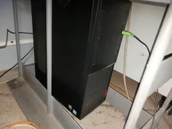 1#7822 Arredi e attrezzature elettroniche da ufficio