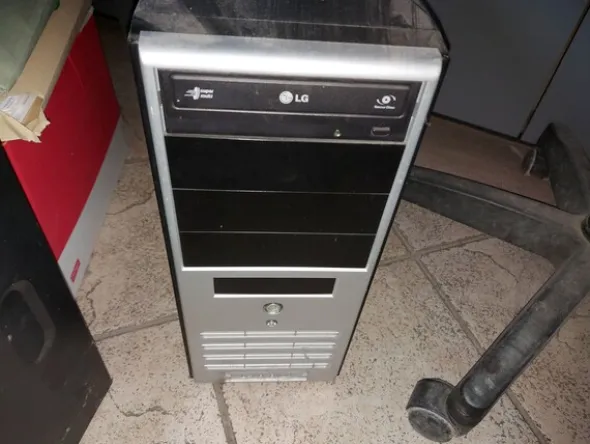 1#7822 Arredi e attrezzature elettroniche da ufficio