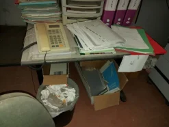 16#7562 Arredi e attrezzature informatiche