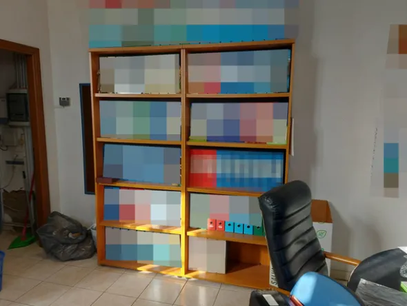 2#8259 Arredi e attrezzature per lavorazione e tintura pelli