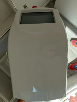 1#7919 Arredi e attrezzature per trattamenti estetici