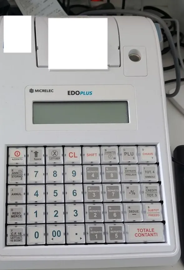 1#7919 Arredi e attrezzature per trattamenti estetici