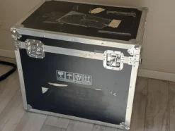 1#7919 Arredi e attrezzature per trattamenti estetici
