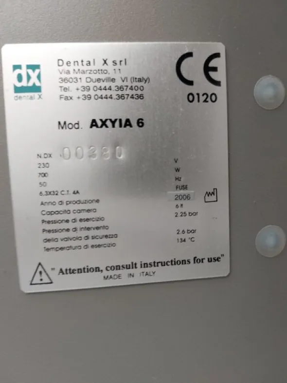 1#7919 Arredi e attrezzature per trattamenti estetici