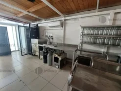 16#8949 Arredi e attrezzature professionali per cucina