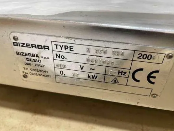 7#7940 Arredi e attrezzature reparto alimentari