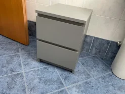8#7931 Arredi e attrezzature ufficio