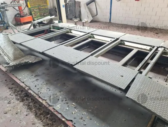 4#9630 Arredi e attrezzi reparto Carrozzeria