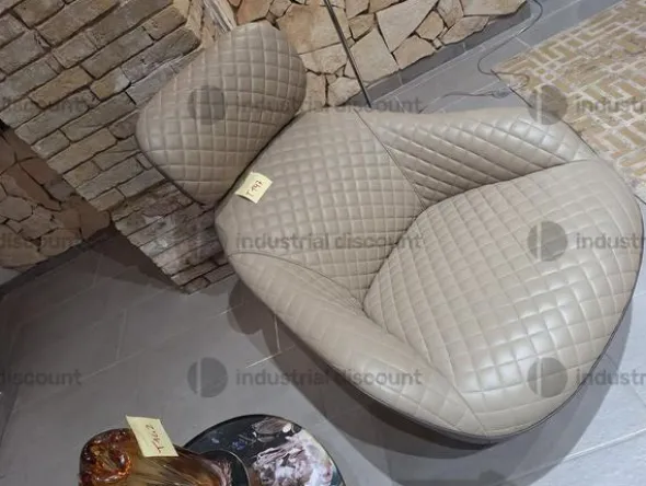 25#8790 Arredi e Complementi di arredo griffati