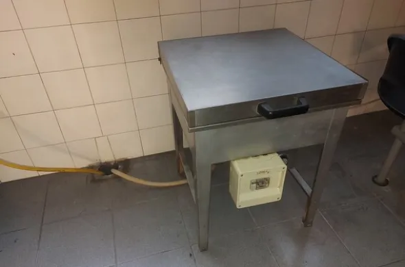 84#7922 Arredi e complementi di arredo per mensa aziendale
