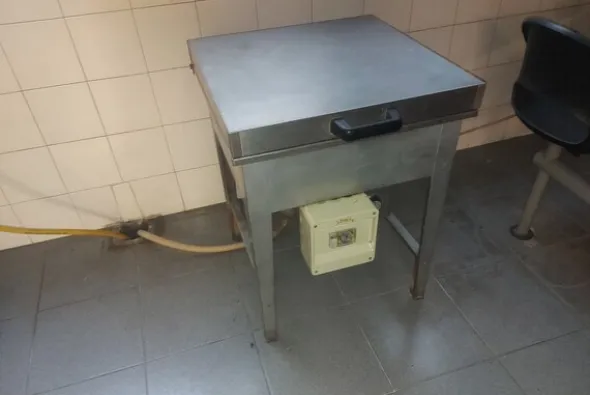 84#7922 Arredi e complementi di arredo per mensa aziendale