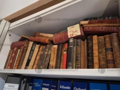 26#8790 Arredi e Complementi di arredo griffati
