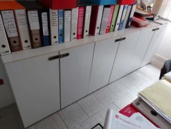 5#8080 Arredi ed attrezzatura da ufficio