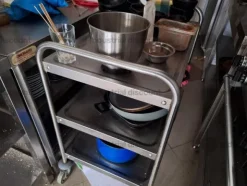 1#9102 Arredi ed attrezzature da cucina