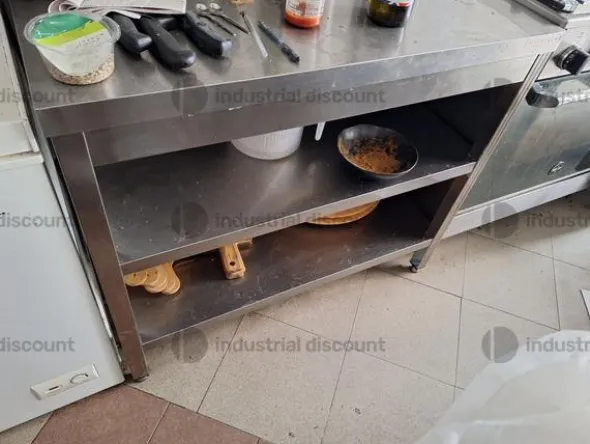 1#9102 Arredi ed attrezzature da cucina