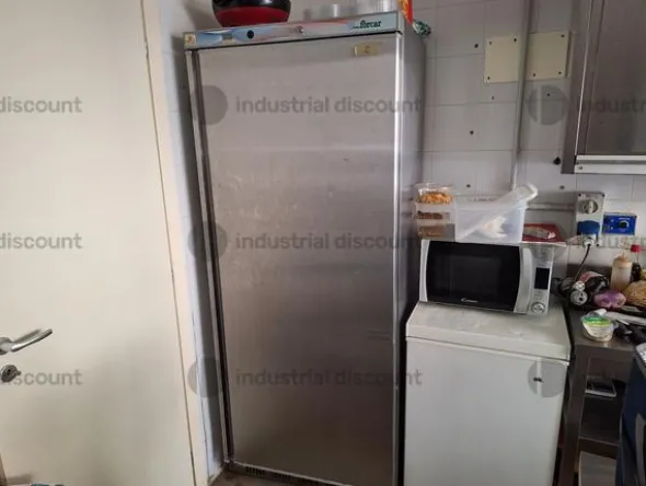 1#9102 Arredi ed attrezzature da cucina