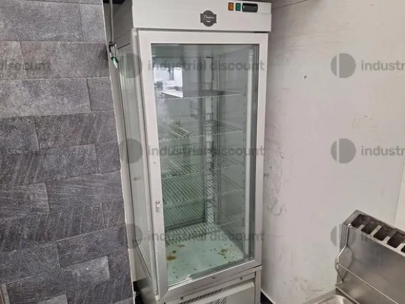 2#8808 Arredi ed attrezzature da laboratorio di pasticceria e prodotti da bar