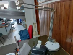 2#8425 Arredi ed attrezzature informatiche varie