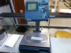 1#7767 Arredi ed attrezzature per il commercio di generi alimentari