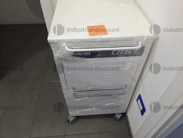 1#10116 Arredi ed attrezzature per laboratorio odontoiatrico