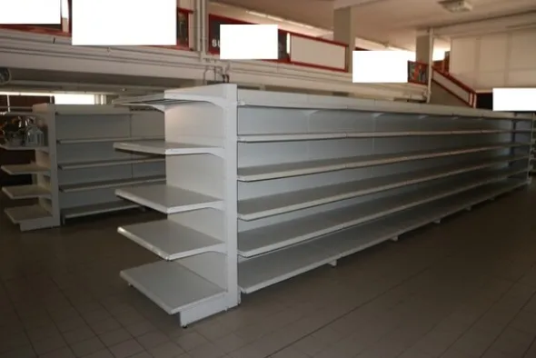 1#7252 Arredi ed attrezzature per supermercato