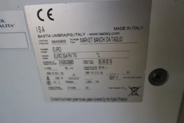 1#7252 Arredi ed attrezzature per supermercato