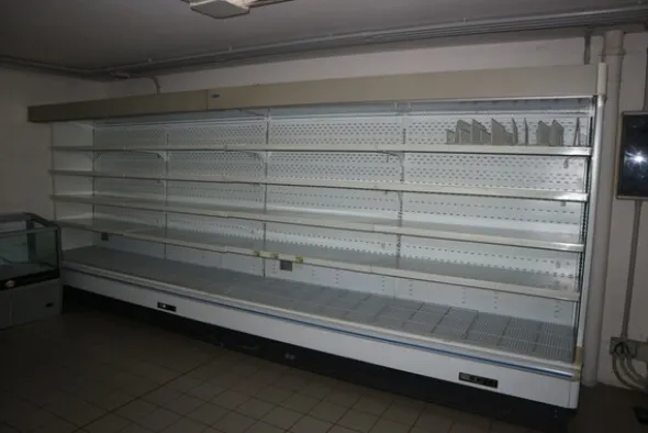 1#7252 Arredi ed attrezzature per supermercato