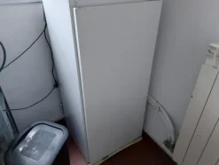 35#7918 Arredi e elettrodomestici