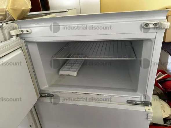 1#10253 Arredi elettrodomestici e climatizzatori