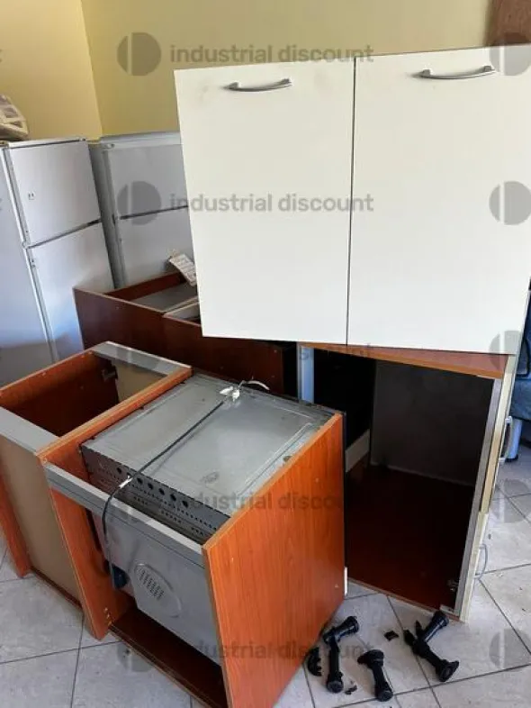 1#10253 Arredi elettrodomestici e climatizzatori