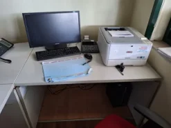 21#8242 Arredi e macchine elettroniche da ufficio.