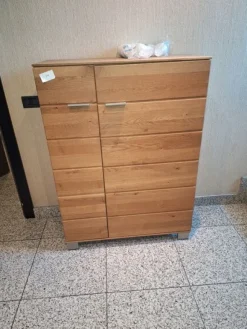 1#8510 Arredi e macchine elettroniche da ufficio