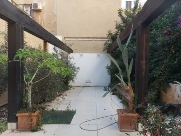 3#7994 Arredi giardino