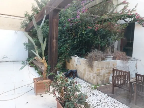 3#7994 Arredi giardino