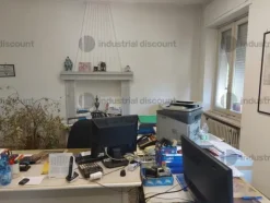 1#9247 Arredi, macchinari e attrezzature varie per officina meccanica