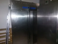 1#8457 Arredi macchine e attrezzature per ristorazione