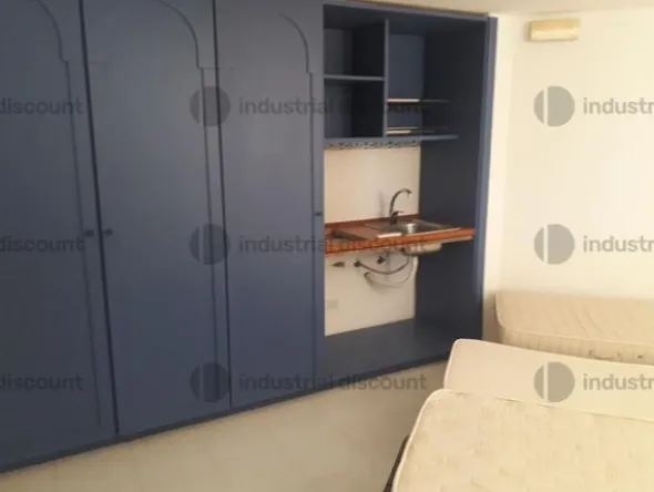 1#8815 Arredi per albergo e attrezzature da cucina