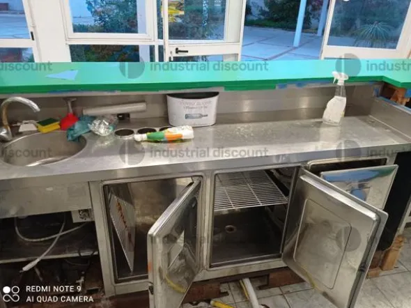 1#8815 Arredi per albergo e attrezzature da cucina