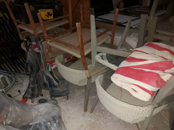 16#8175 Arredi per esterno